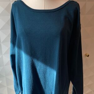 89th & Madison Blue Green Knit Top